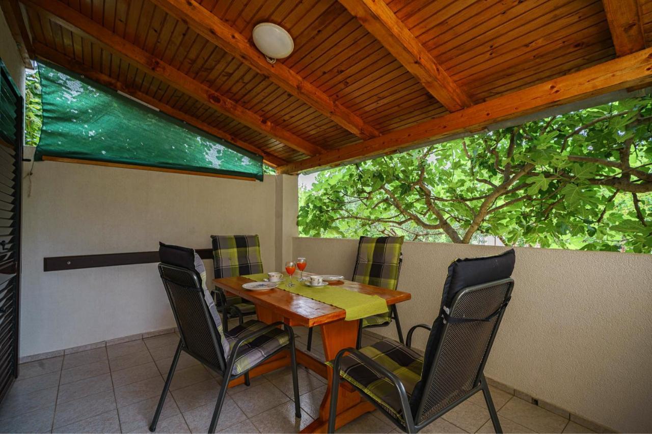 Apartment Bojic Vodice Extérieur photo